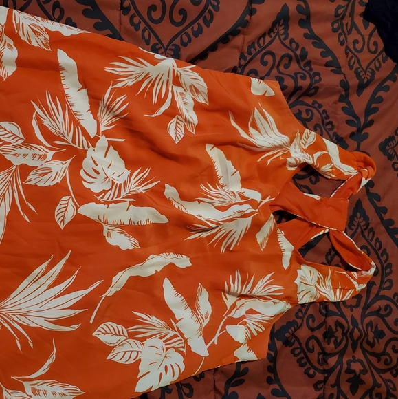 Dress - Picture 1 of 2